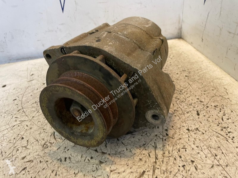 Reservdelar lastbilar DAF ALTERNATOR 28V-10/55A...