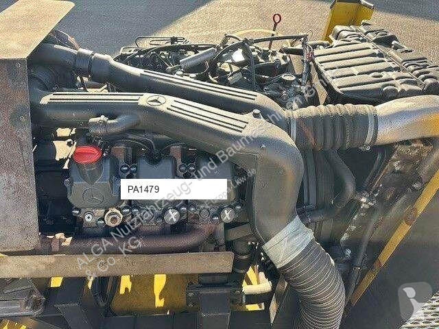 قطع غيار الآليات الثقيلة Mercedes Moteur  OM...