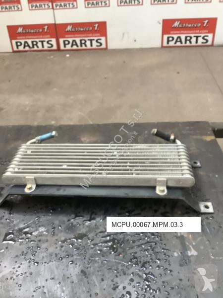 Reservdelar lastbilar  Radiateur d'huile moteur...