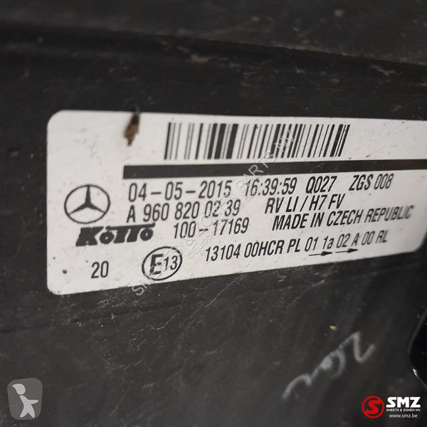 Reservdelar lastbilar Mercedes Occ koplamp...