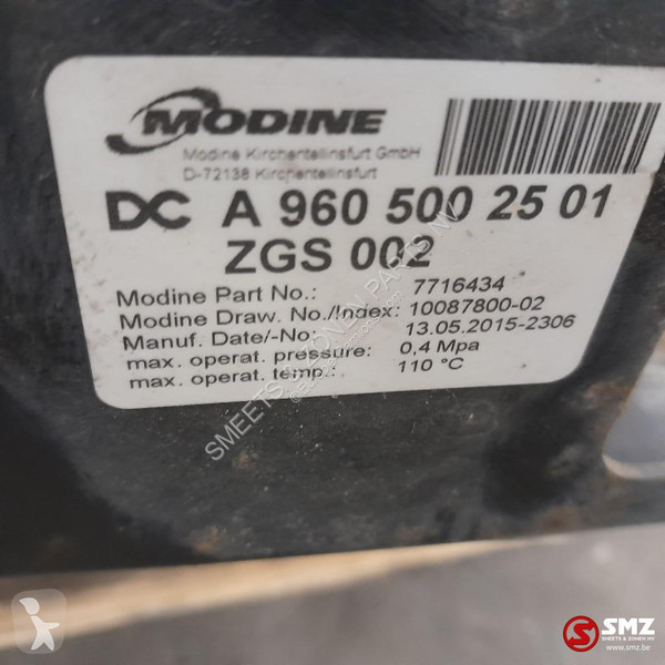 Pièces poids lourds Mercedes Occ radiator +...