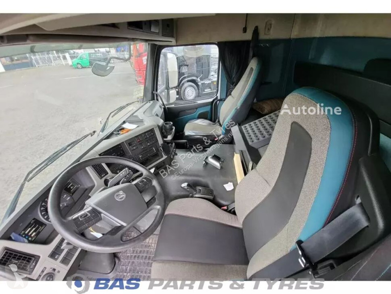Pièces poids lourds Volvo Cabine 4...