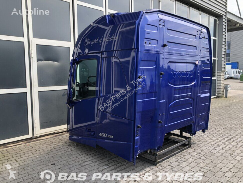 Náhradní díly pro kamiony Volvo Cabine  4B...
