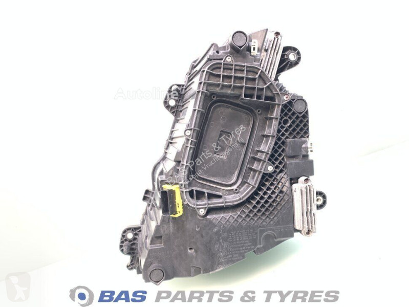 Vrachtwagenonderdelen Volvo Phare  4B Left pour...