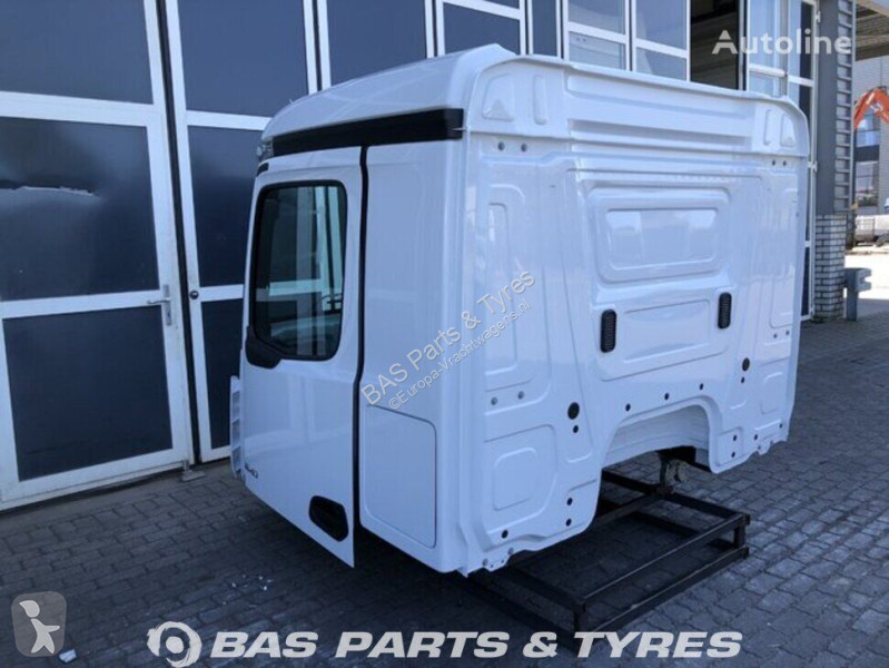 Reservdelar lastbilar Mercedes Cabine MP5...