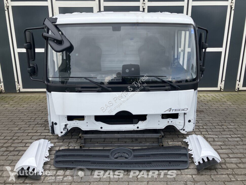 Reservdelar lastbilar Mercedes Cabine MP4...