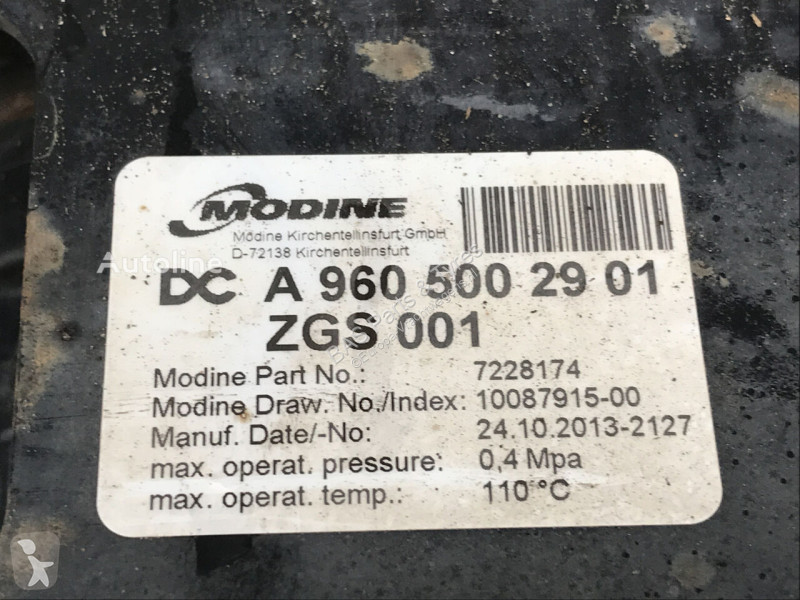 Pièces poids lourds Mercedes Radiateur de...
