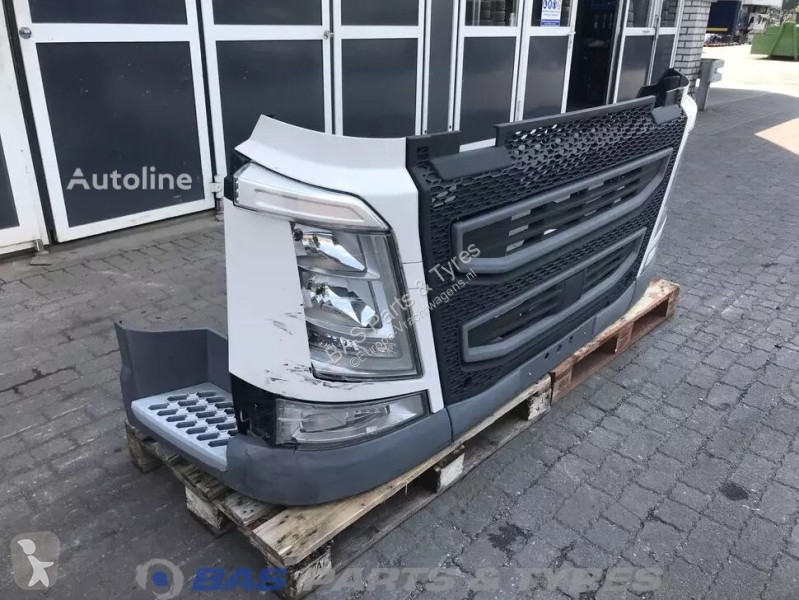 Pièces poids lourds Volvo Pare-chocs  4 pour...