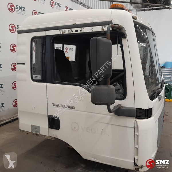 قطع غيار الآليات الثقيلة MAN Occ cabine RHD MAN