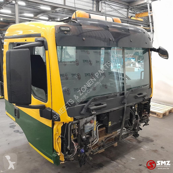 قطع غيار الآليات الثقيلة MAN Occ cabine RHD MAN