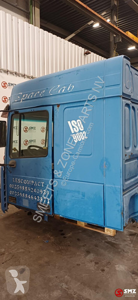قطع غيار الآليات الثقيلة DAF Occ cabine DAF 95 XF