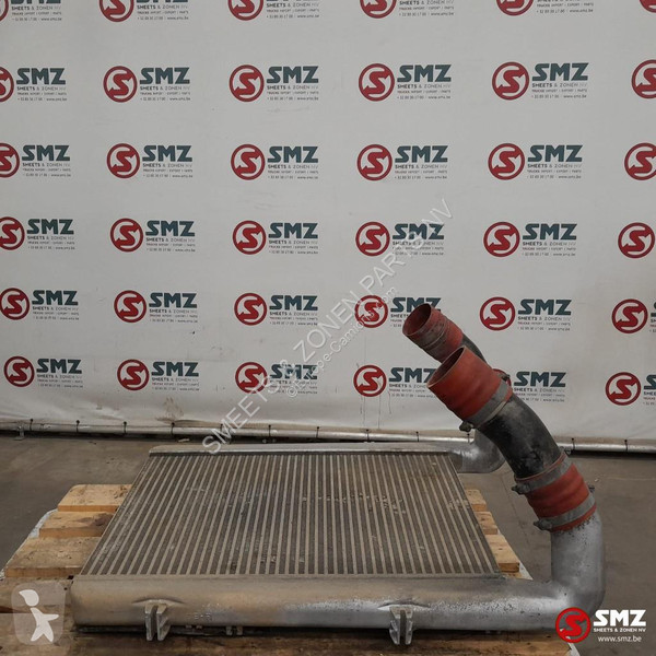 قطع غيار الآليات الثقيلة DAF Occ intercooler DAF