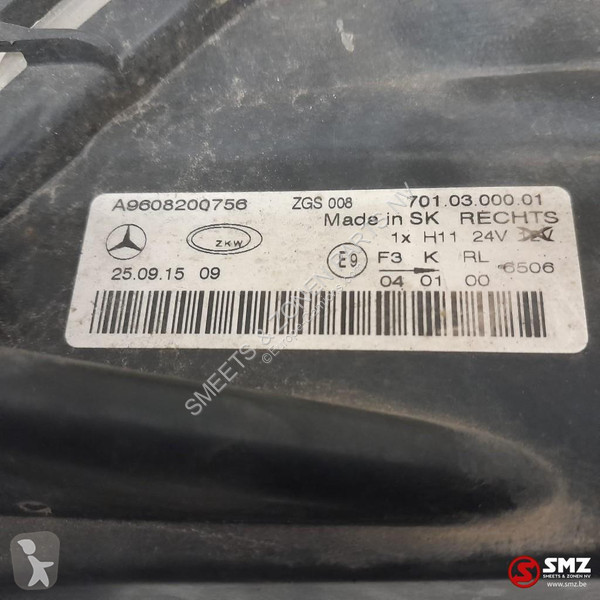 قطع غيار الآليات الثقيلة Mercedes Occ mistlicht...