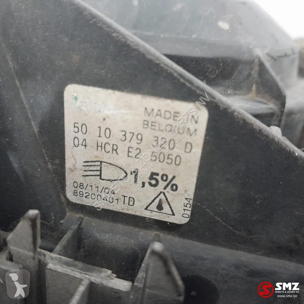 قطع غيار الآليات الثقيلة Renault Occ koplamp...