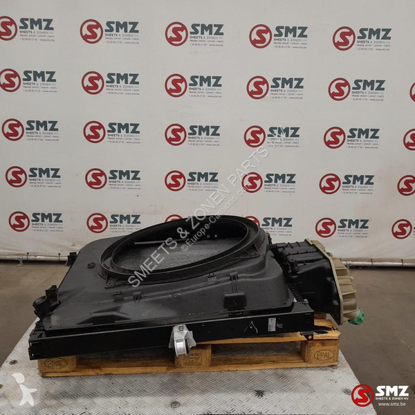 قطع غيار الآليات الثقيلة MAN Occ radiator MAN