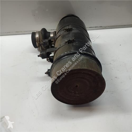قطع غيار الآليات الثقيلة  Filtre à air pour camion