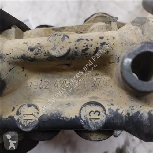 قطع غيار الآليات الثقيلة Mercedes Régulateur de...