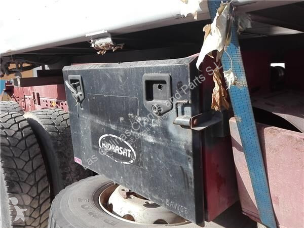 قطع غيار الآليات الثقيلة Iveco Boîte à outils...