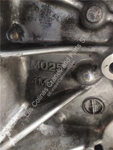 Pezzi di ricambio per mezzi pesanti Mitsubishi...