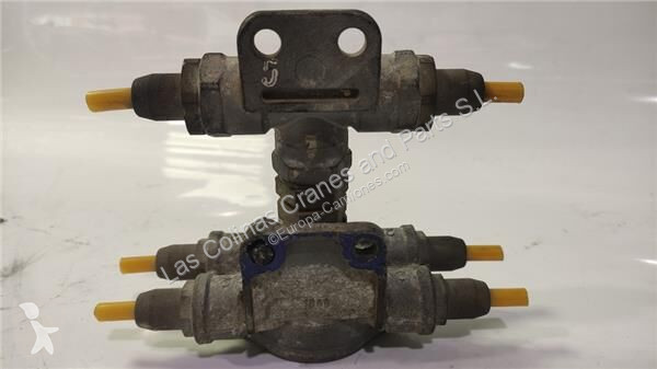 قطع غيار الآليات الثقيلة Iveco Soupape...