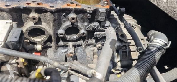 Pezzi di ricambio per mezzi pesanti Mitsubishi...