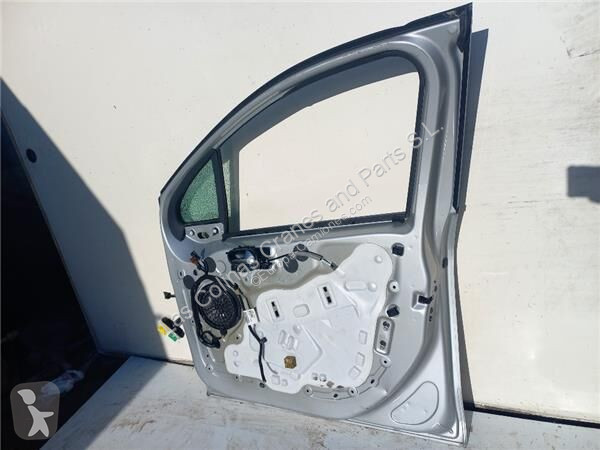 Pezzi di ricambio per mezzi pesanti Peugeot...