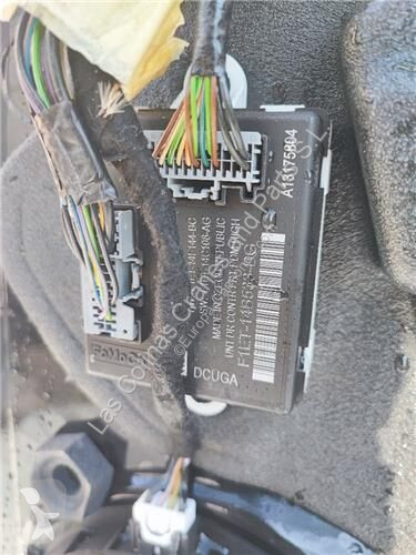 قطع غيار الآليات الثقيلة Ford Porte 1778161...