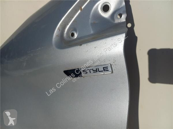قطع غيار الآليات الثقيلة Peugeot Garde-boue...