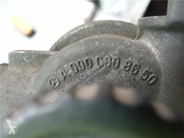 قطع غيار الآليات الثقيلة  Pompe à carburant...