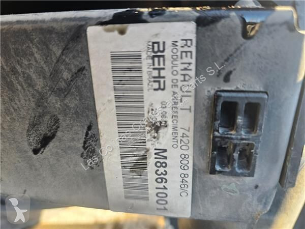 قطع غيار الآليات الثقيلة Renault Radiateur de...