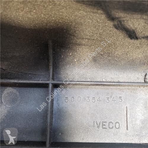 قطع غيار الآليات الثقيلة Iveco Couvercle de...
