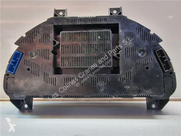 قطع غيار الآليات الثقيلة Iveco Tableau de bord...