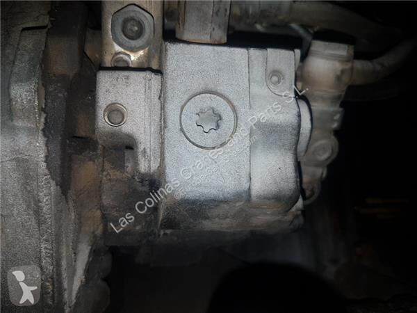 قطع غيار الآليات الثقيلة MAN Pompe d'injection...