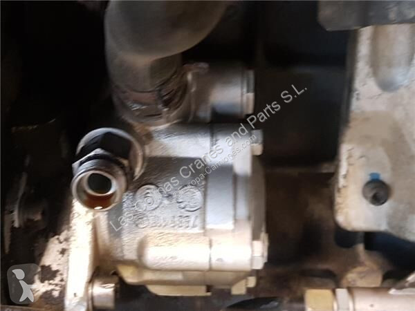 قطع غيار الآليات الثقيلة Iveco Pompe de...
