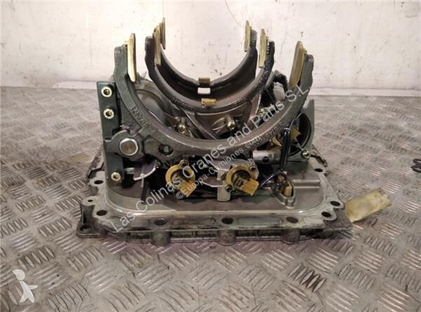 قطع غيار الآليات الثقيلة Volvo Fourchette...