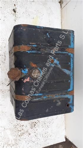 Teherautó-alkatrészek  Réservoir de carburant...