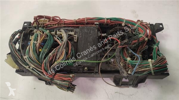 قطع غيار الآليات الثقيلة Iveco Fixations A 223...