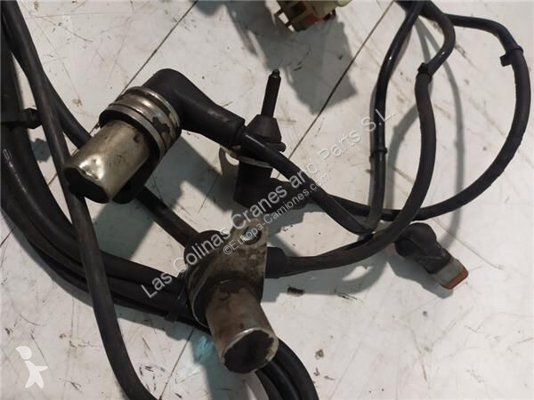 قطع غيار الآليات الثقيلة Scania Câblage pour...