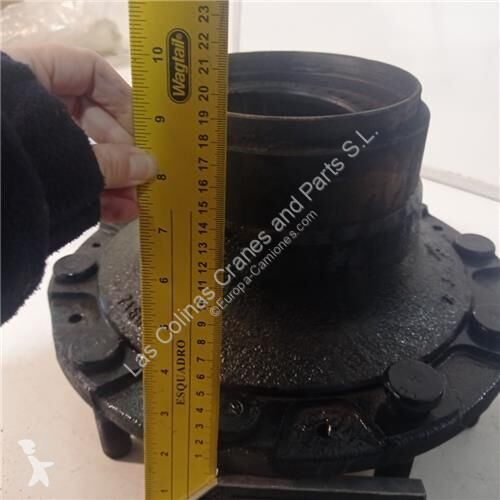 قطع غيار الآليات الثقيلة Liebherr Moyeu 7160611...