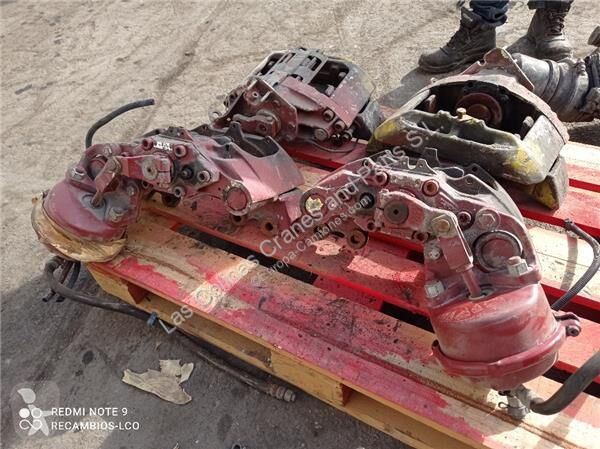 قطع غيار الآليات الثقيلة Renault Étrier de...