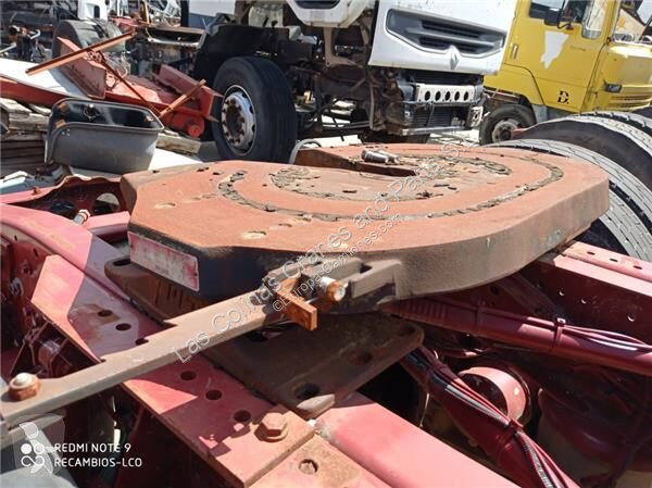 قطع غيار الآليات الثقيلة Iveco Sellette...