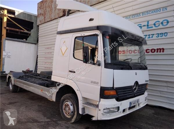 قطع غيار الآليات الثقيلة Mercedes...