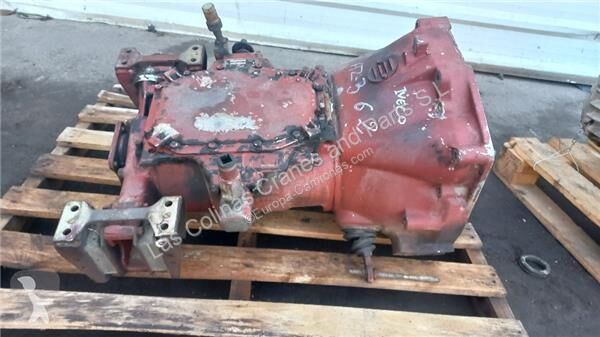 قطع غيار الآليات الثقيلة Iveco Boîte de...