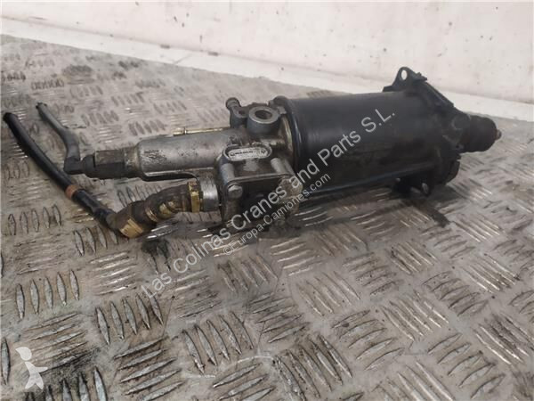 قطع غيار الآليات الثقيلة Renault...