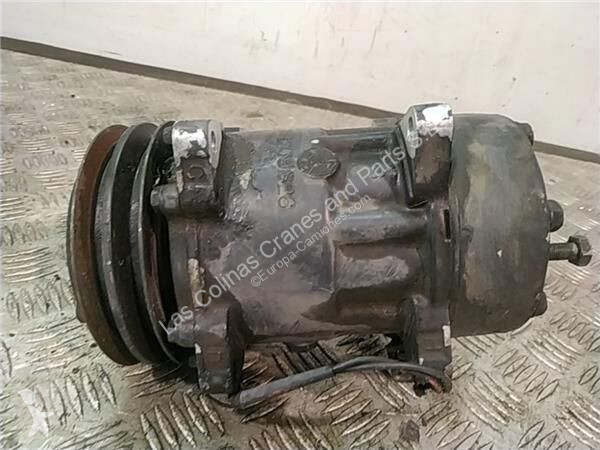 قطع غيار الآليات الثقيلة Renault Compresseur de...
