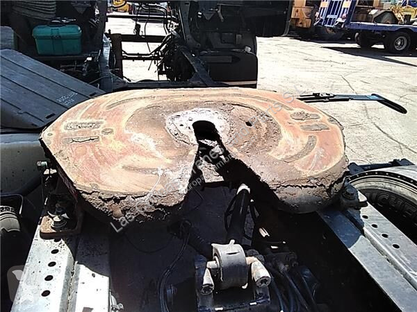 قطع غيار الآليات الثقيلة Iveco Sellette...