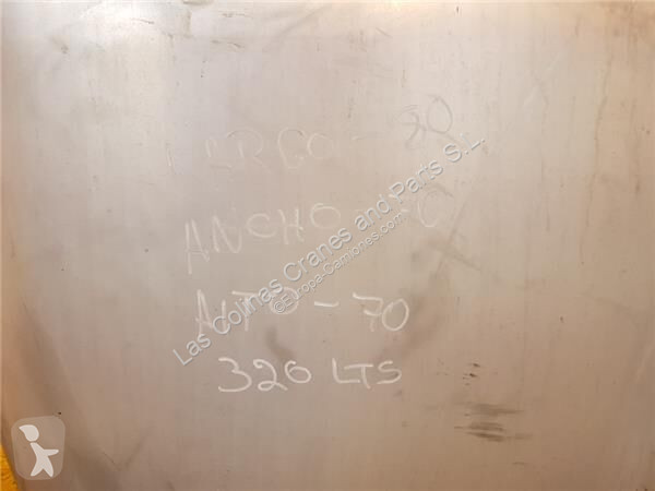 قطع غيار الآليات الثقيلة Mercedes Réservoir de...