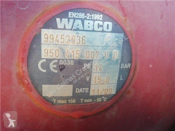 قطع غيار الآليات الثقيلة Iveco Réservoir d'air...