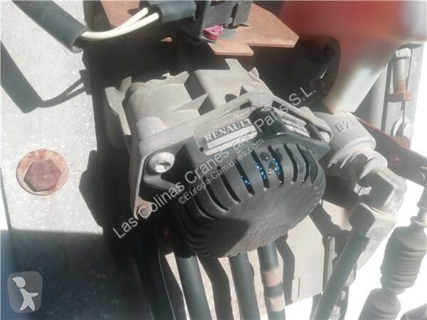 قطع غيار الآليات الثقيلة Renault...