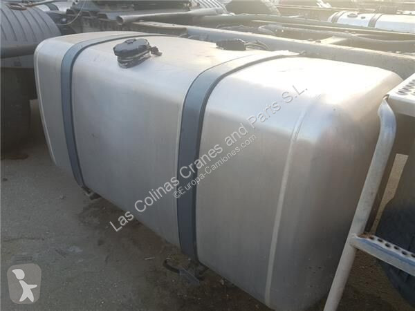 قطع غيار الآليات الثقيلة Mercedes Réservoir de...